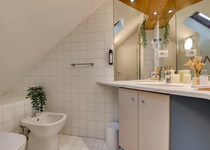 Royal -montenapoleone- Apartment *