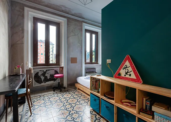 Solari - Tortona - Ampio Trilocale Di Design * Milano