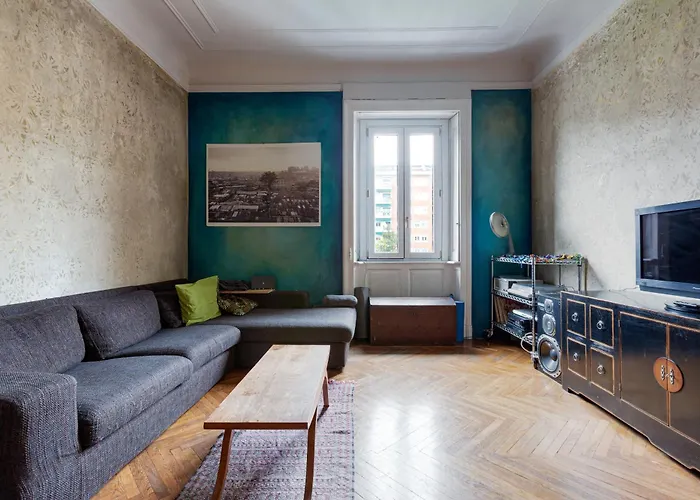 Solari - Tortona - Ampio Trilocale Di Design * Milano