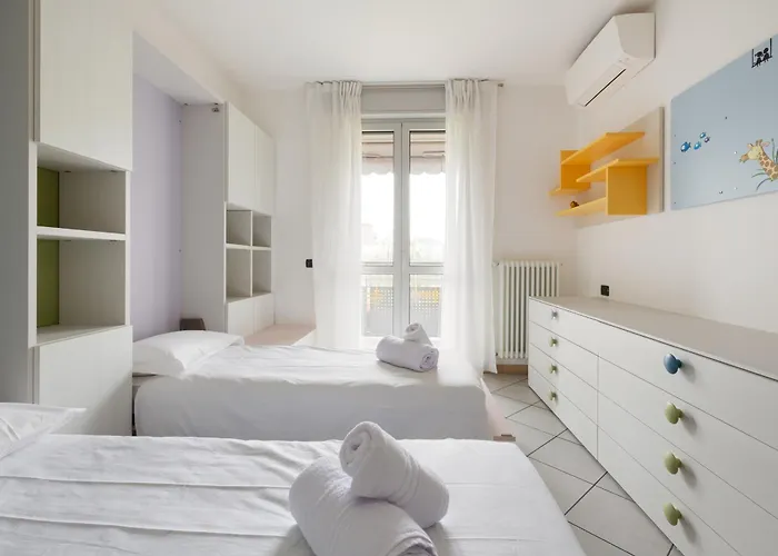 Niguarda - Pozzobonelli - Ampio E Moderno Trilocale * Mediolan