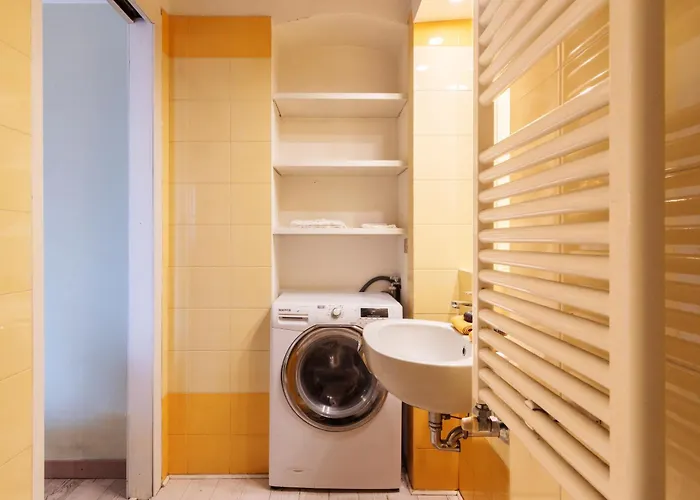 Marta Flexyrent A.c. * 米兰