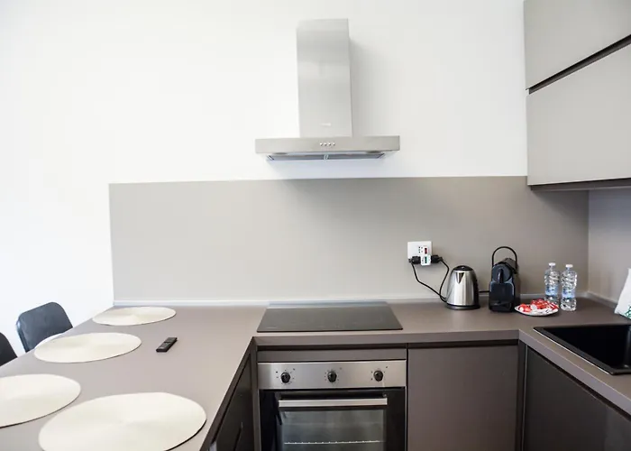 Porta Vittoria Per 4 Persone