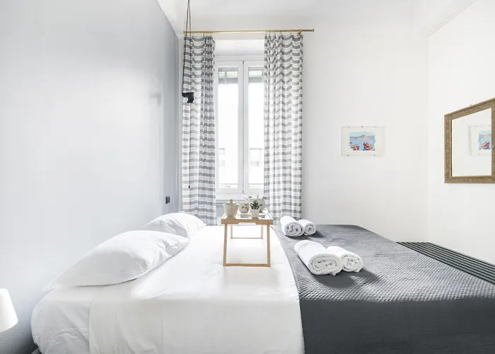 Easylife - - Crema 7 - Porta Romana 아파트 *