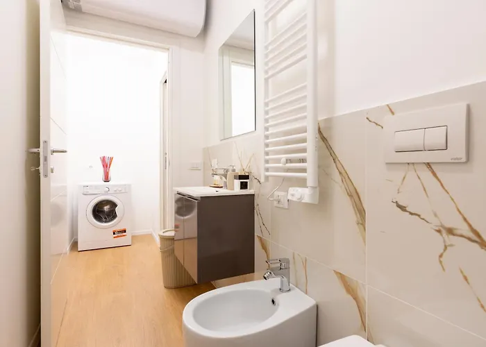 Sforza#13 - Con Terrazza, Vicino Istituto Ieo Appartamento *