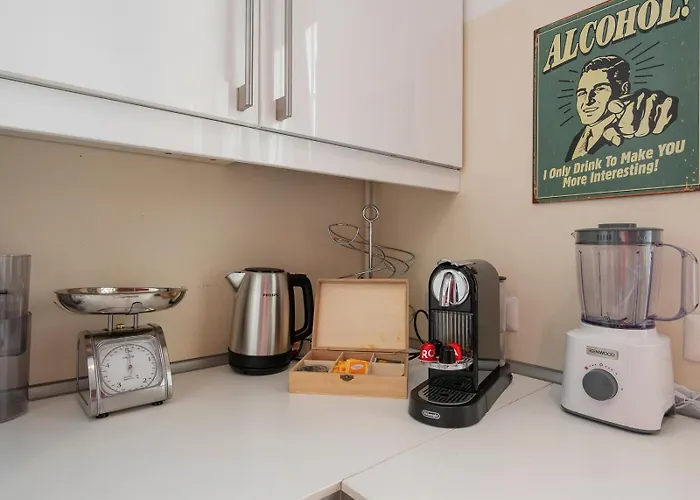 Centro - Cinque Giornate * Milán