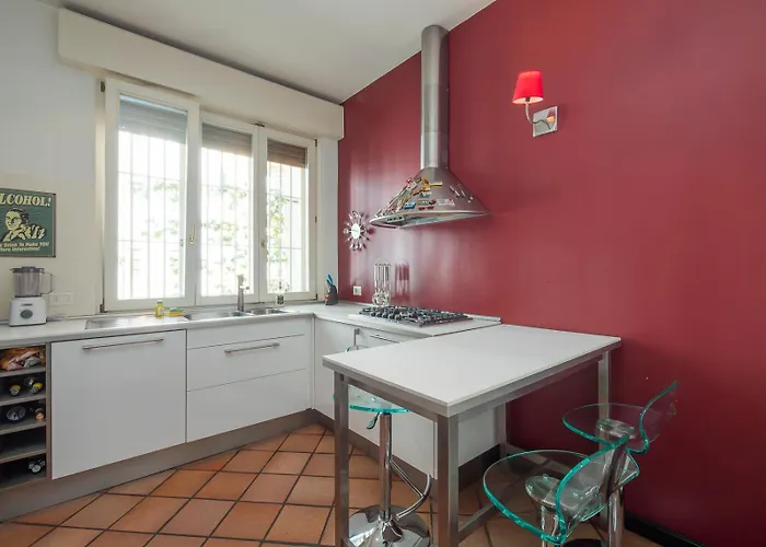 Centro - Cinque Giornate * Milán