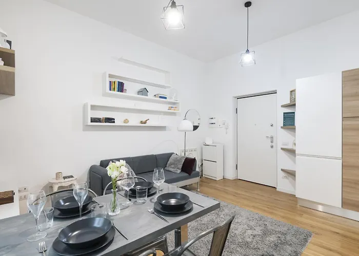 Easylife - - Piombo 6 - Life * Milano