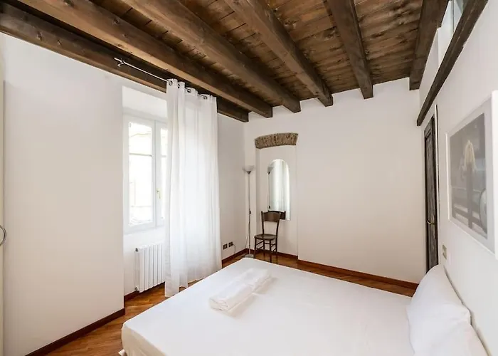 Wonderful Two Floors Appartement Milaan