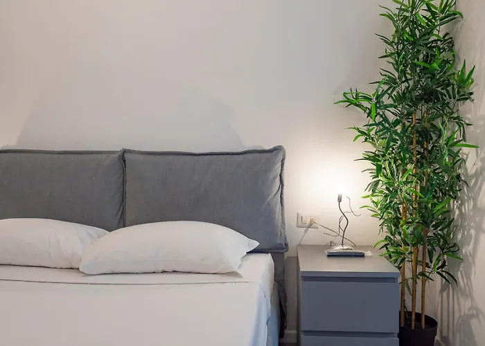 I Host - Melloni 34 *