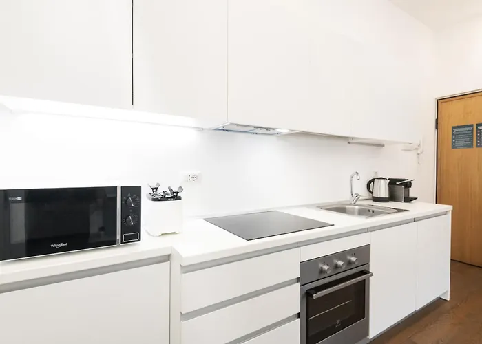 Appartamento Easylife - Bilocale In Zona Centrale/lima *