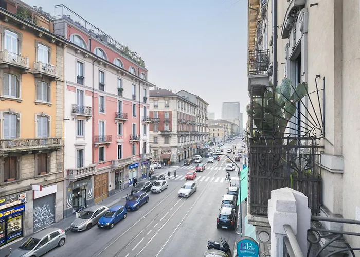 Easylife - Bilocale In Zona Centrale/lima Appartamento
