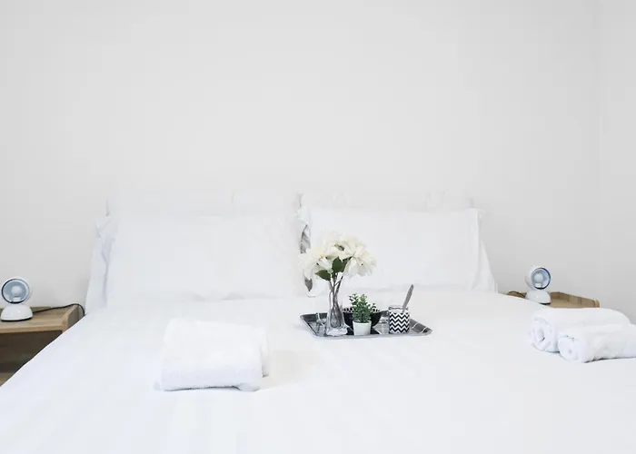 Easylife - - Calco 2 P7 - Sant'agostino * מילאנו