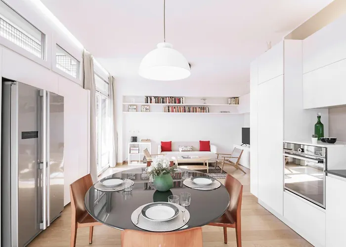 Easylife - - Calco 2 P7 - Sant'agostino * מילאנו