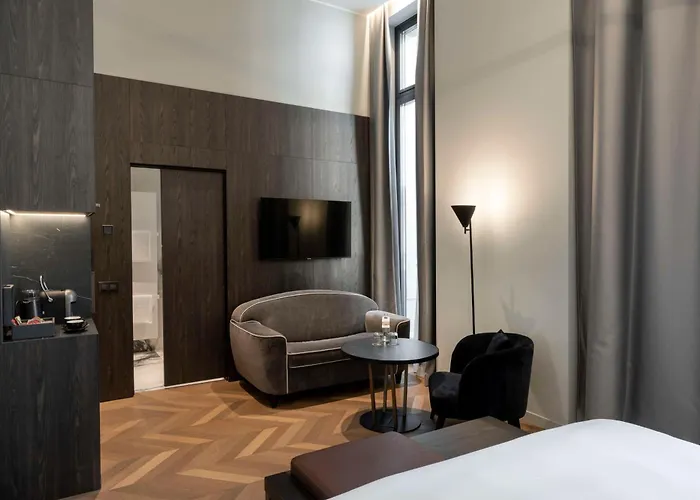 Palazzo Touring Club Milan, A Radisson Collection Милан