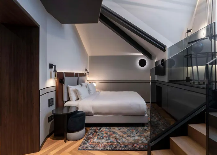 Palazzo Touring Club Milan, A Radisson Collection 5*