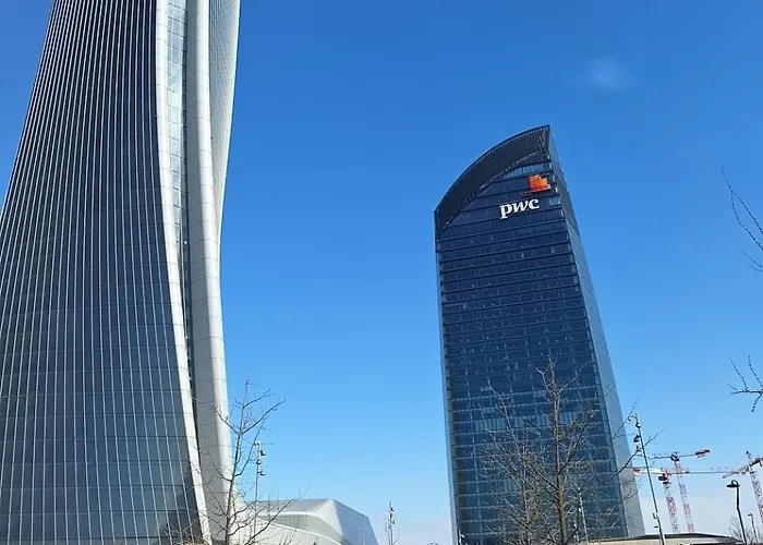 Charming Towers Guest House-apartment Milan