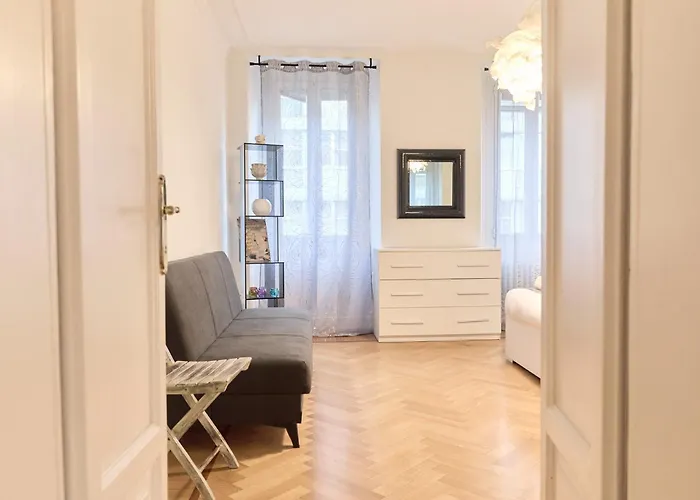 Apartment Vercelli Milan