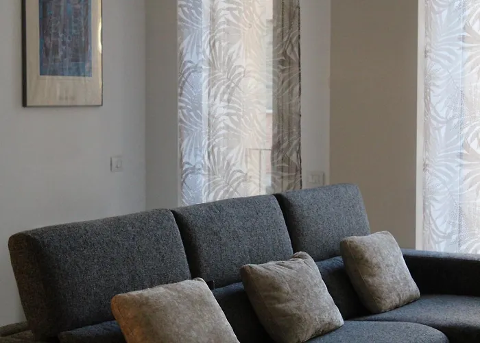 Space Loft - Close To M5 Subway - Free Parking - Sky & Netflix Tv Διαμέρισμα Μιλάνο