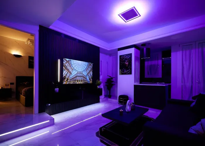 Italian Fashion - Luxurious Marble City Center Lägenhet *