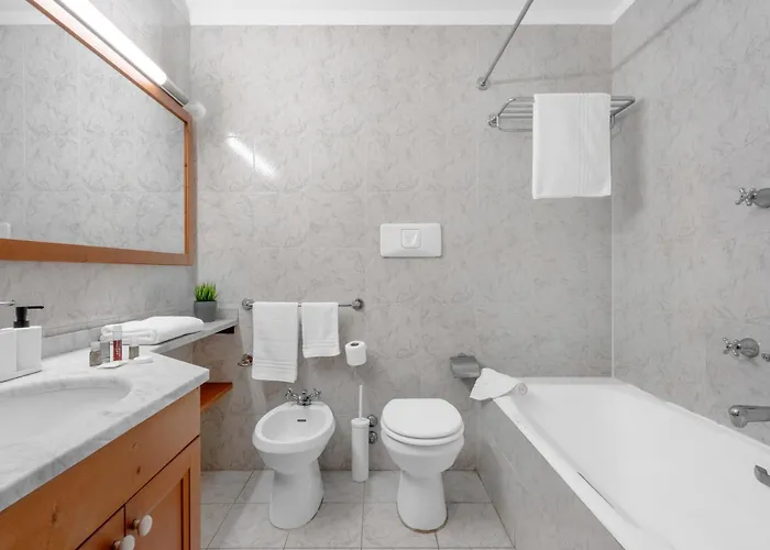 Casa Da Fraschini Hotel apartamentowy *