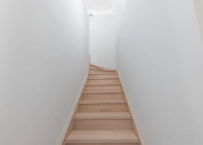 Con Metro Diretta 10 Minuti Duomo מילאנו