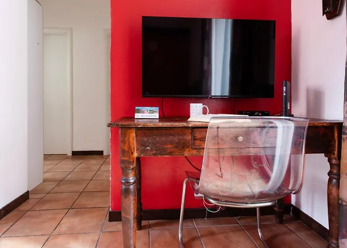 Italianway Comfort - Mortara 5 B アパート