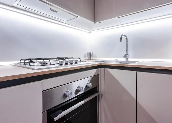 Italianway Easy - Farini 2 Apartament *