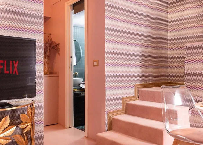 Piazza Del Carmine - Gold Exclusive - In The Underground No Windows *