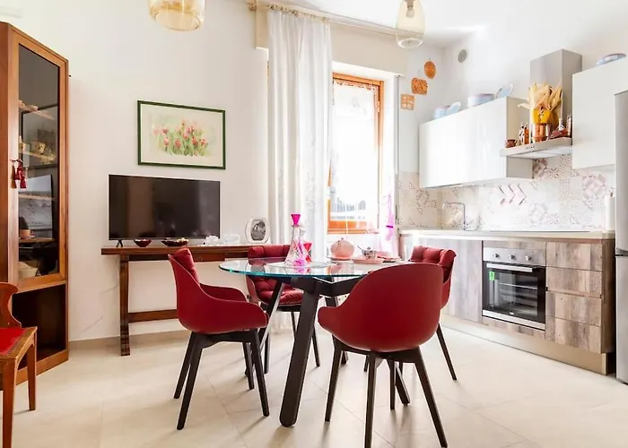 Elegante E Tranquillo Апартаменты *