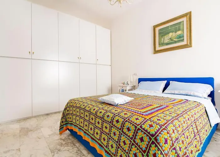 Elegante E Tranquillo