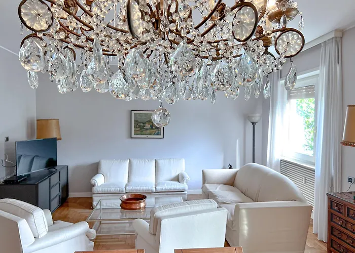 The Boutique - Luxury Collection Solari