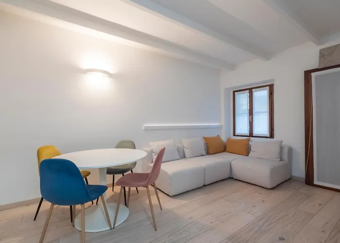 I Host - Vigevano 13 Lägenhet *