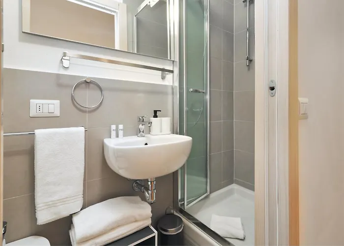 Joivy Charming Flat In Milan's Academic Hub Mediolan