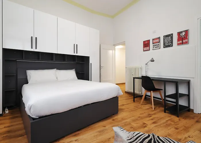 Joivy Charming Flat In Milan's Academic Hub Mediolan