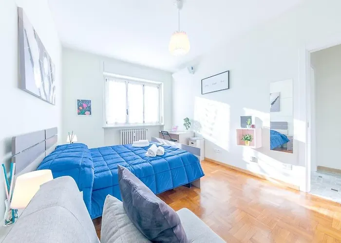 Navigli - Downtown - Duomo Spacious Two Bedroom - Close To Metro - Ac - Wi-fi *
