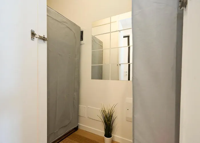 Luxury Design - 20 Minutes From Duomo-navigli * Milan