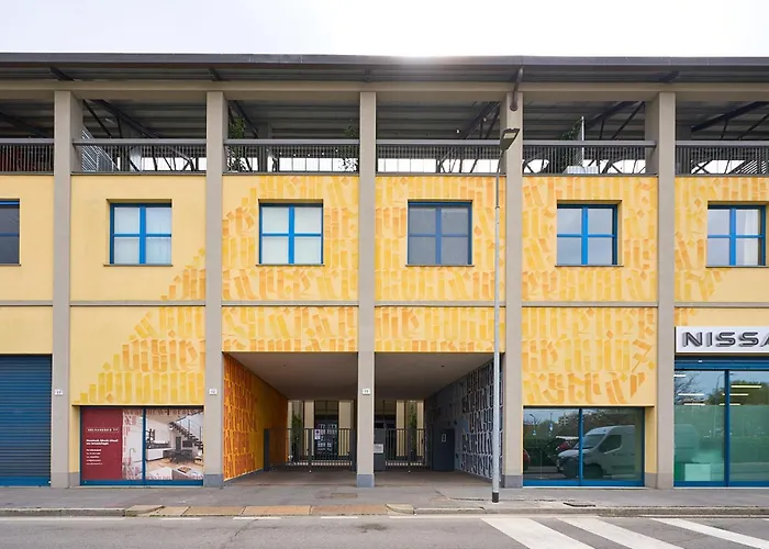 Luxury Design - 20 Minutes From Duomo-navigli Apartment *