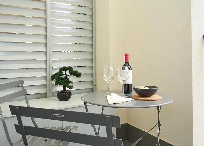 Luxury Design Loft - 20 Minutes From Duomo-navigli Milano