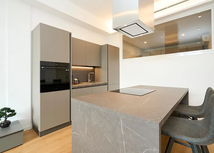 Luxury Design Loft - 20 Minutes From Duomo-navigli
