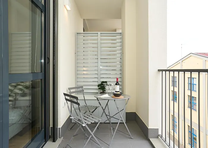 아파트 Luxury Design Loft - 20 Minutes From Duomo-navigli *