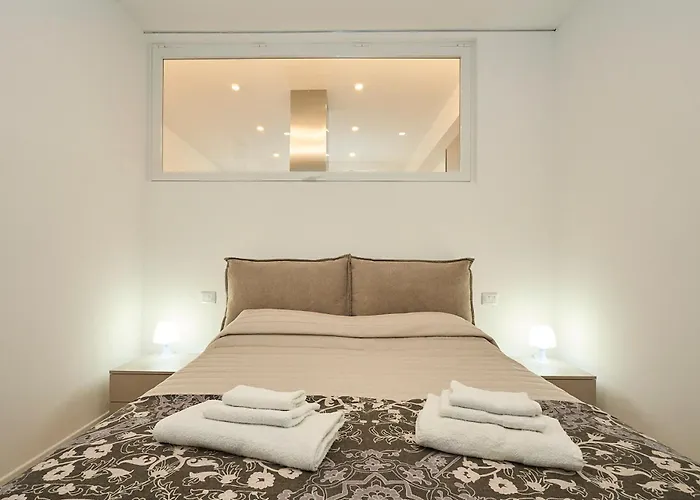 Luxury Design Loft - 20 Minutes From Duomo-navigli