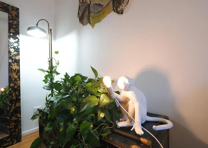 Primopiano - Ugo Bassi Apartman Milánó