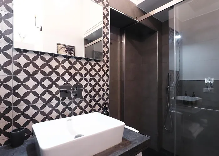 Primopiano - Ugo Bassi Apartman