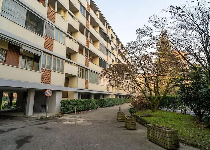 شقة Pop Connection