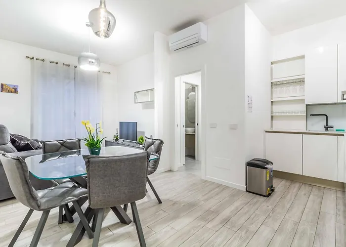 Domusmi Veniero 12 Milánó