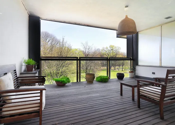 Apartmán Joivy Delightful Family Flat With Terrace *