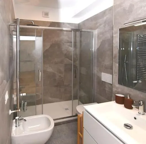 Duomo 10 Minuti Attico Con Appartamento *