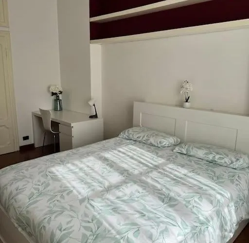 Apartman Ponthouse: Navigli, Iulm, Romolo