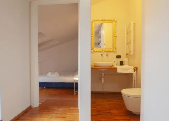 Navigli Design With Balcony *