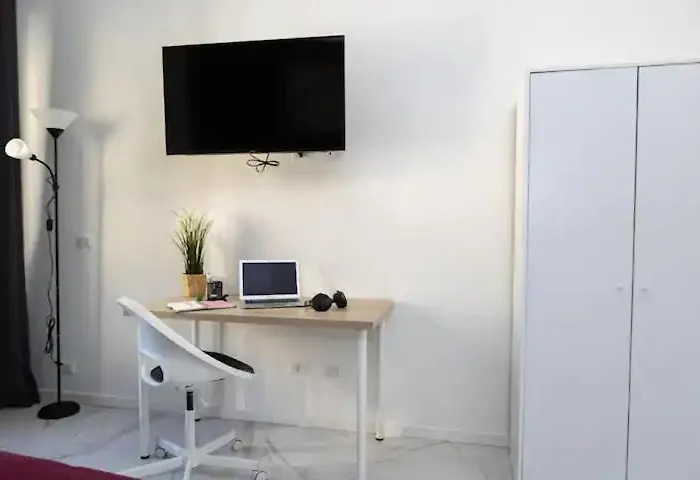 Duomo Elegant In Santa Marta Gasthof